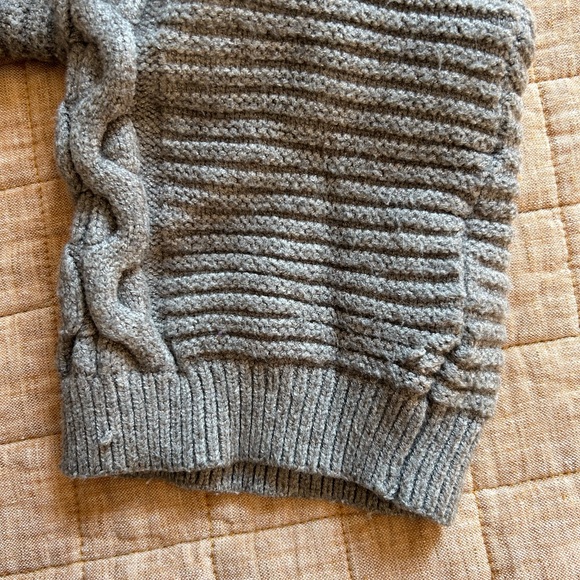 Anthropologie Cropped Sweater - Picture 4 of 7
